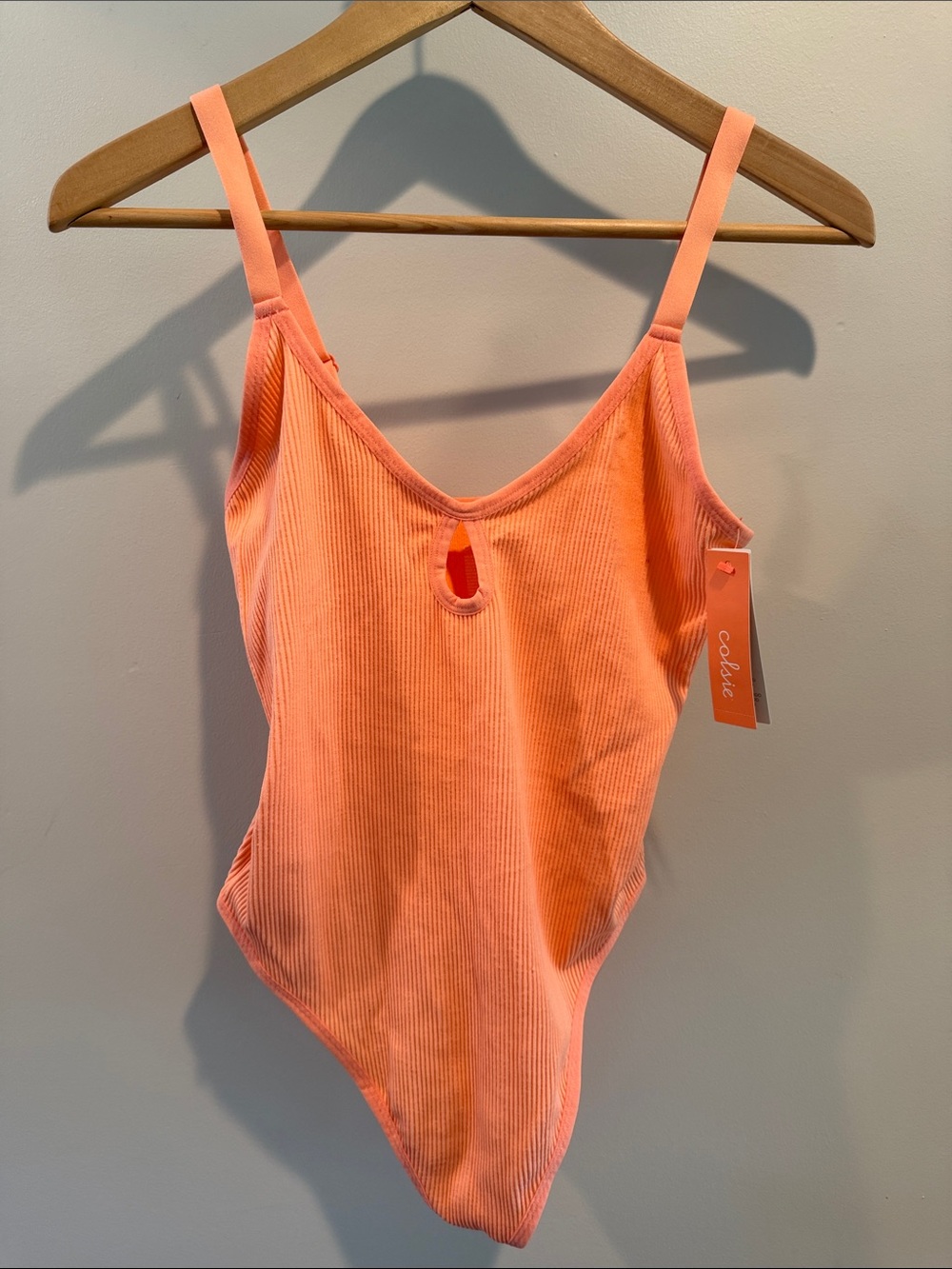 Colsie Large Coral Ribbed Seamless Keyhole Spaghetti Strap Thong Bodysuit